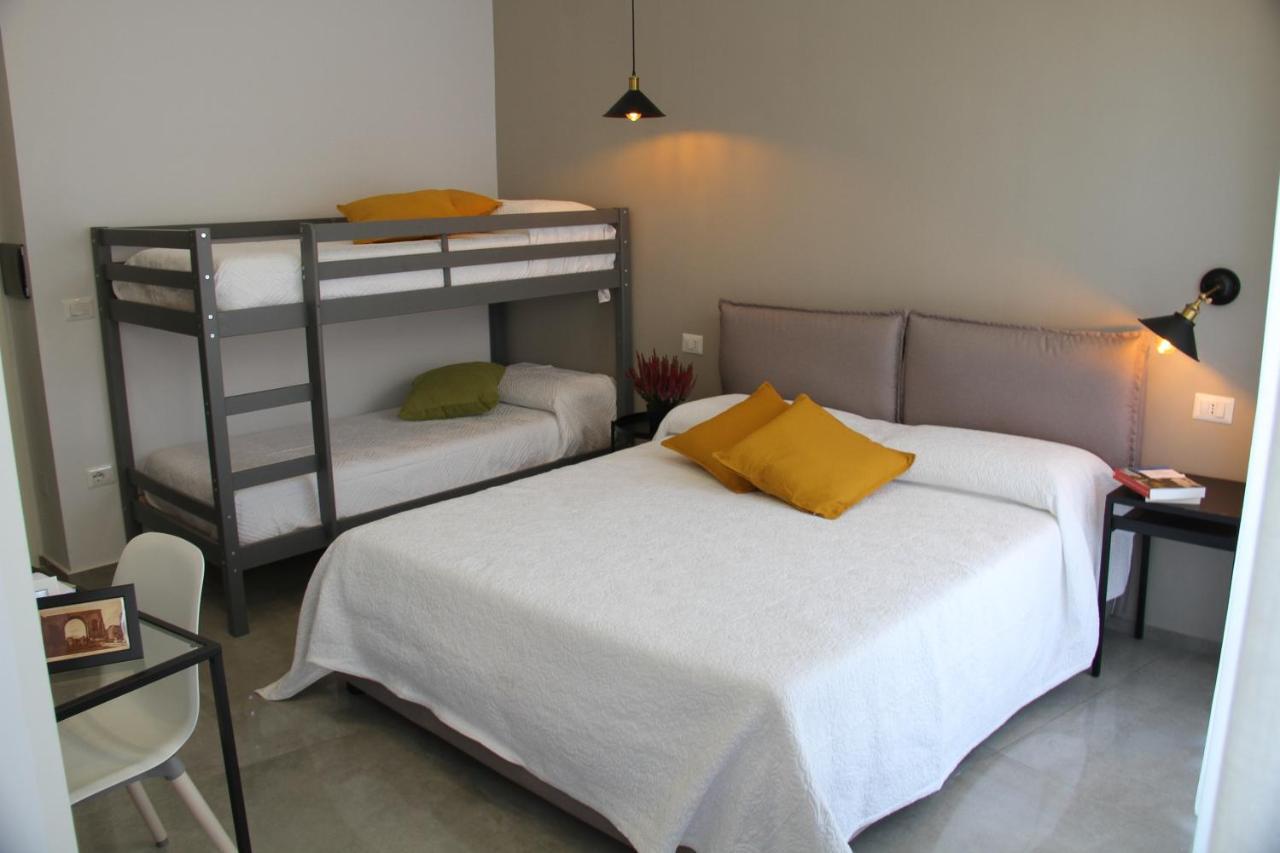לינה וארוחת בוקר נאפולי Casa Franzese מראה חיצוני תמונה